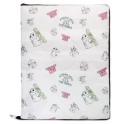Star Wars: The Mandalorian Picnic Blanket Tote 11 Star Wars: The Mandalorian Picnic Blanket Tote -Toy Kids Shop 465042970269 4