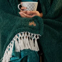 Fantasyland Castle Throw 9 Fantasyland Castle Throw -Toy Kids Shop 465043673817 2