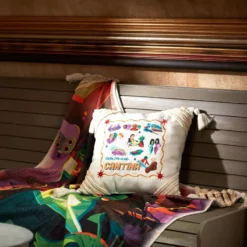 Star Wars: Under The Twin Suns Cushion By Jeff Granito -Toy Kids Shop 465043955807 1